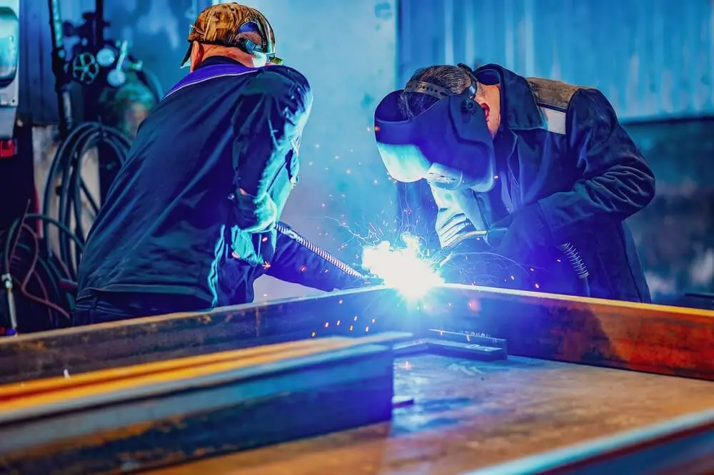 Kaynak Makinelerinin Endüstriyel Üretimdeki Rolü